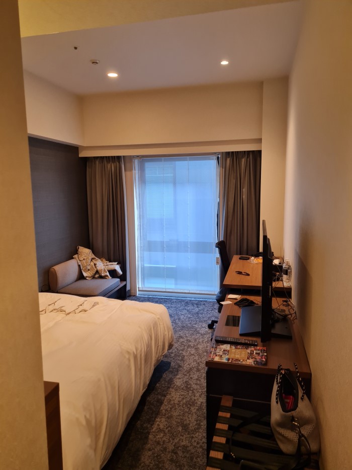 photo of the bed at Daiwa Roynet Hotel Tokyo Kyobashi